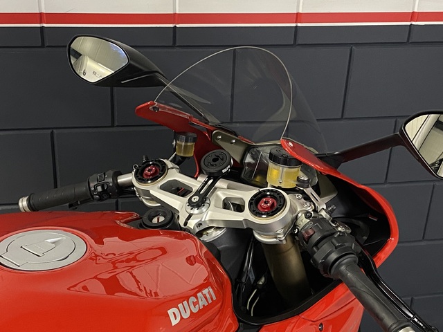 ducati - 1199-panigale