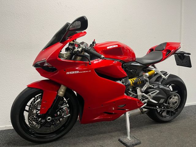 ducati - 1199-panigale