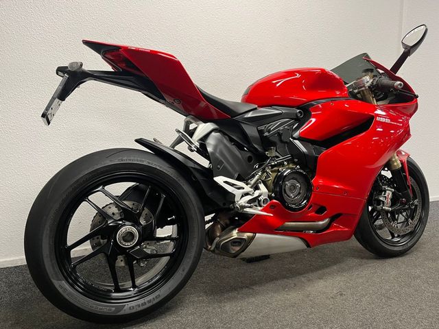 ducati - 1199-panigale