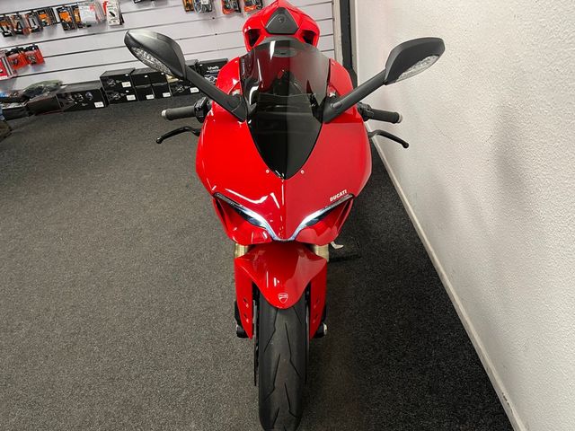 ducati - 1199-panigale