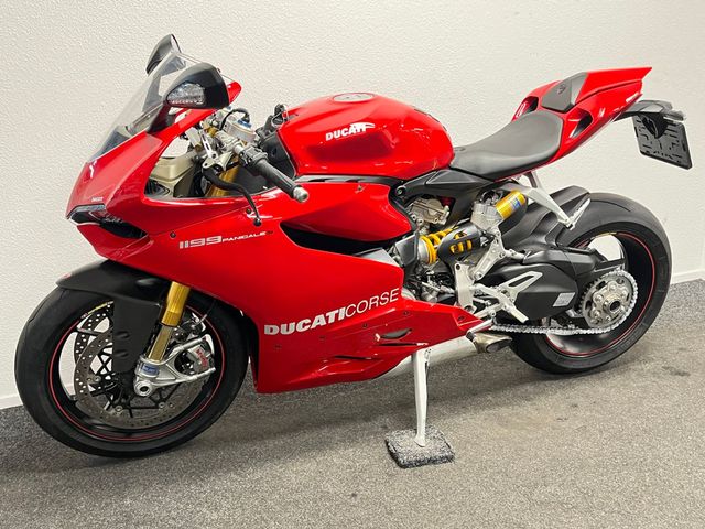 ducati - 1199-panigale-s