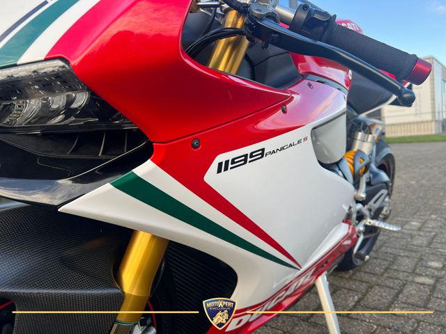 ducati - 1199-panigale-s-tricolore