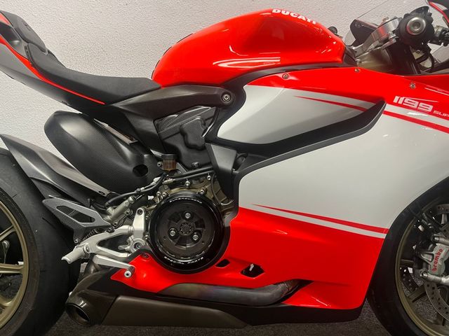 ducati - 1199-superleggera