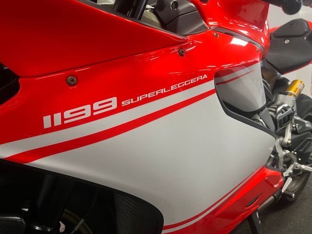 ducati - 1199-superleggera