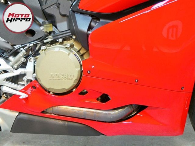 ducati - 1299-panigale