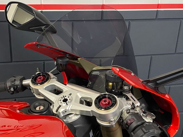 ducati - 1299-panigale