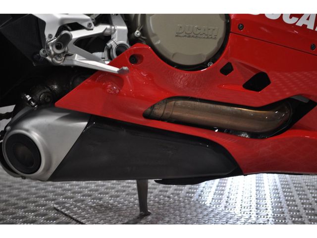 ducati - 1299-panigale-s