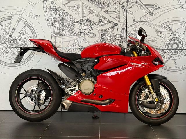 ducati - 1299-panigale-s