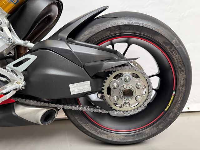 ducati - 1299-panigale-s