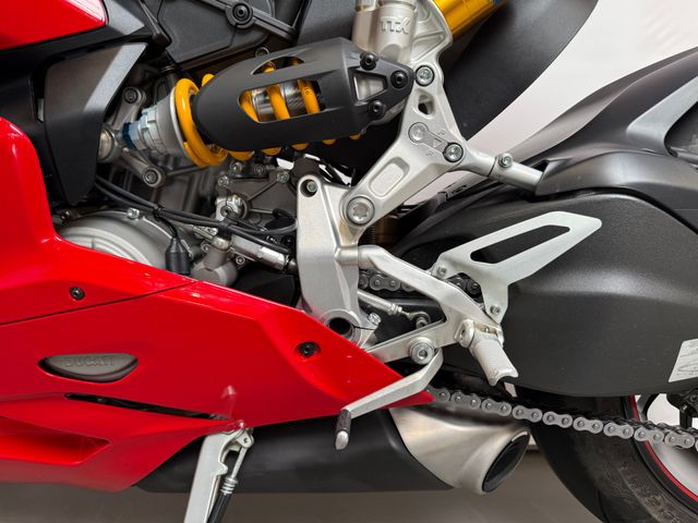 ducati - 1299-panigale-s