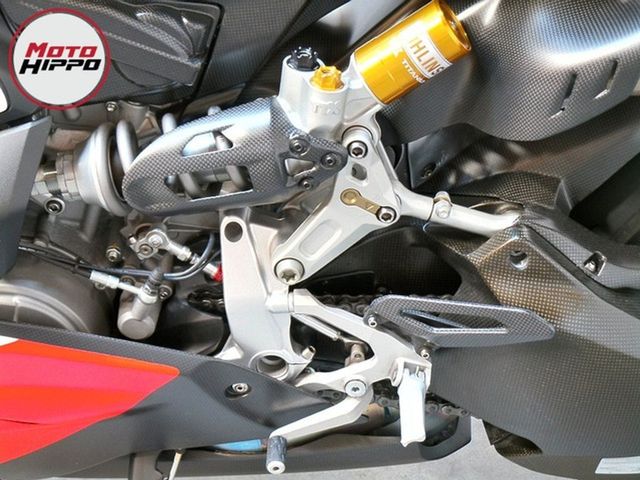 ducati - 1299-superleggera