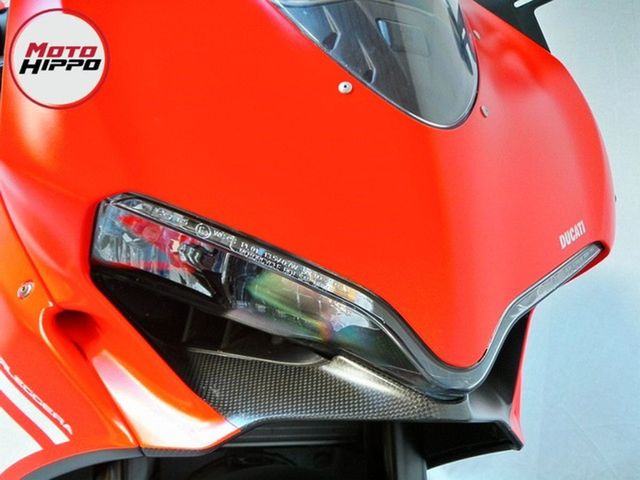 ducati - 1299-superleggera