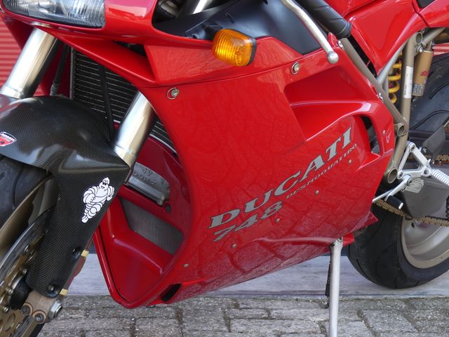 ducati - 748