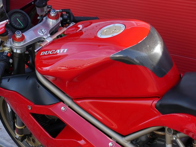 ducati - 748