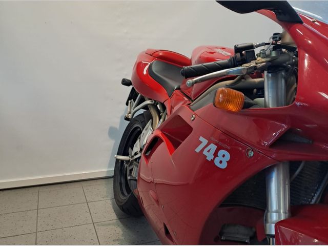 ducati - 748