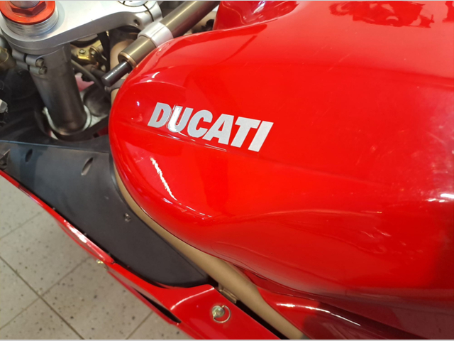 ducati - 748