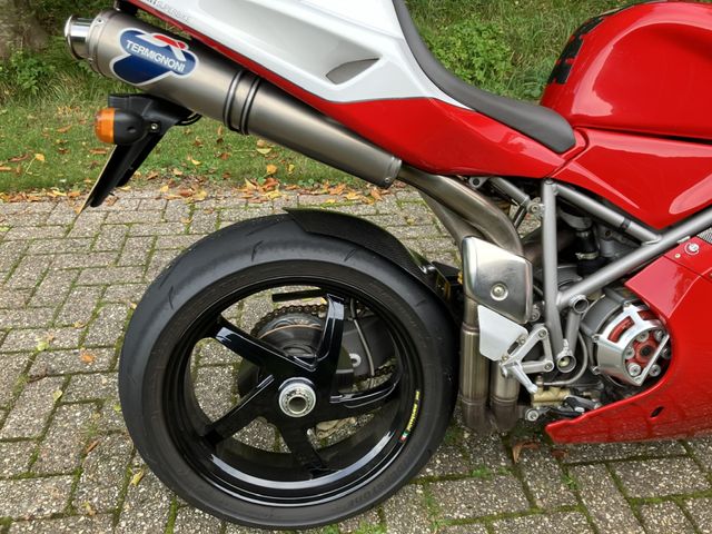 ducati - 748-s