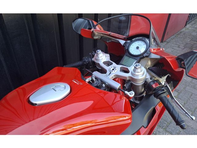 ducati - 749