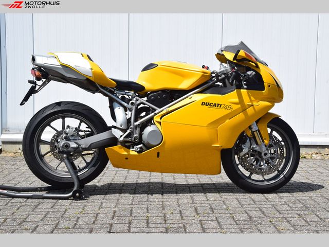 ducati - 749-s