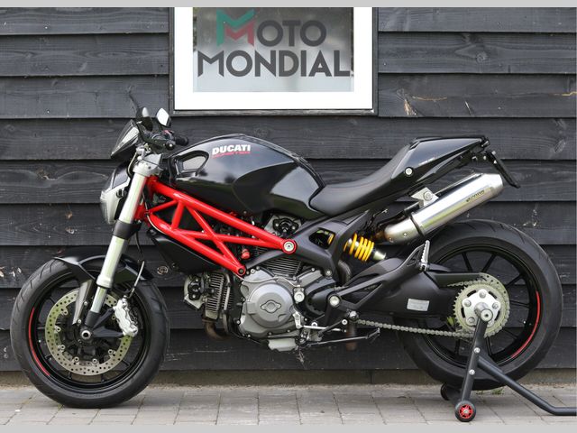 ducati - 796-monster