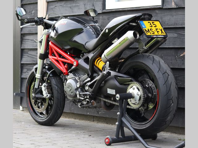 ducati - 796-monster