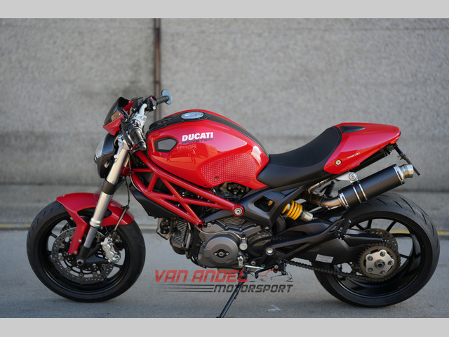 ducati - 796-monster