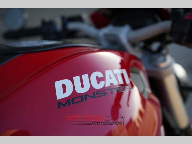 ducati - 796-monster