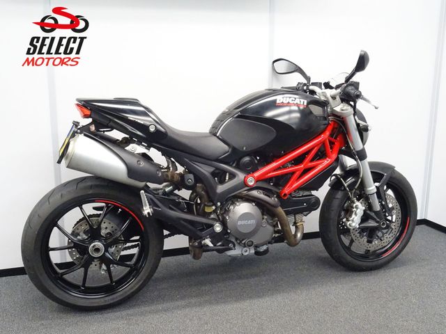 ducati - 796-monster