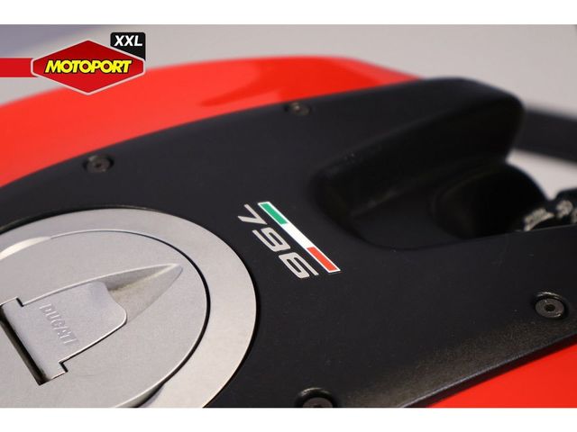ducati - 796-monster