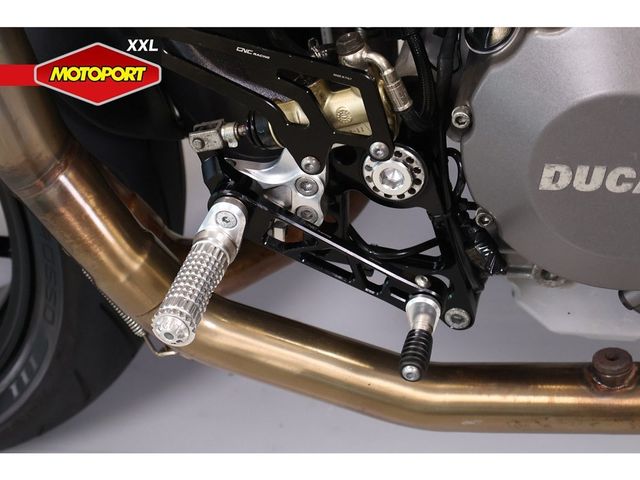 ducati - 796-monster