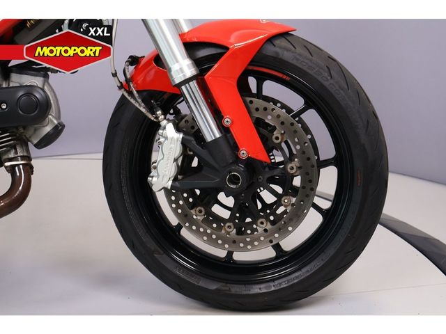 ducati - 796-monster