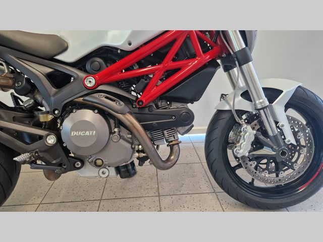 ducati - 796-monster