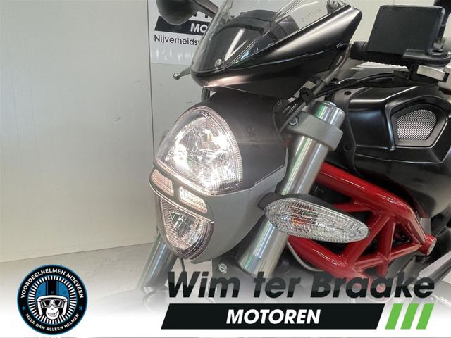 ducati - 796-monster