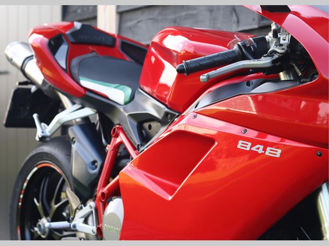 ducati - 848