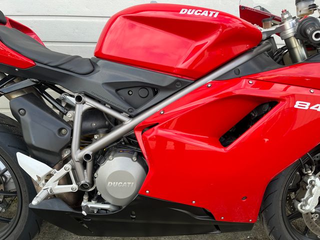 ducati - 848