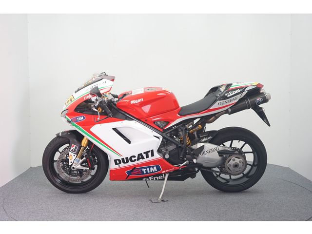 ducati - 848