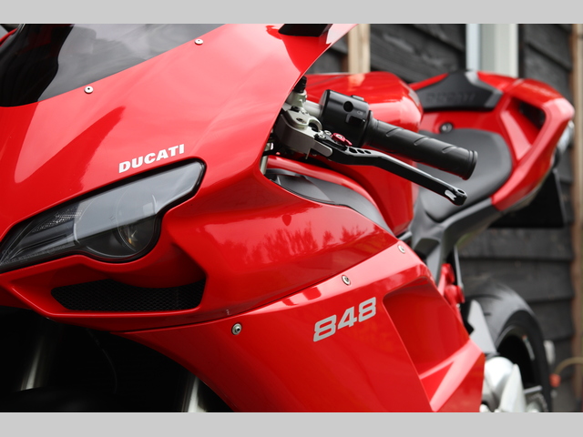 ducati - 848