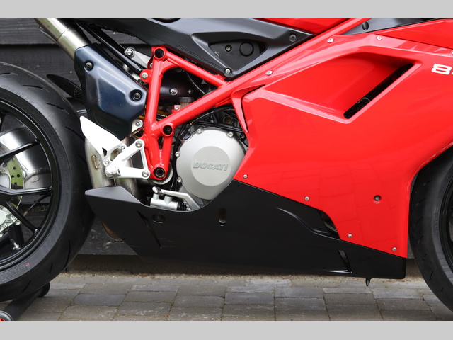 ducati - 848