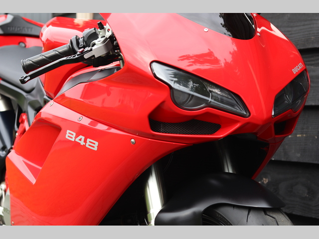 ducati - 848