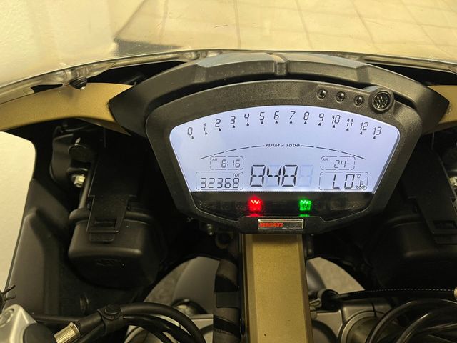 ducati - 848