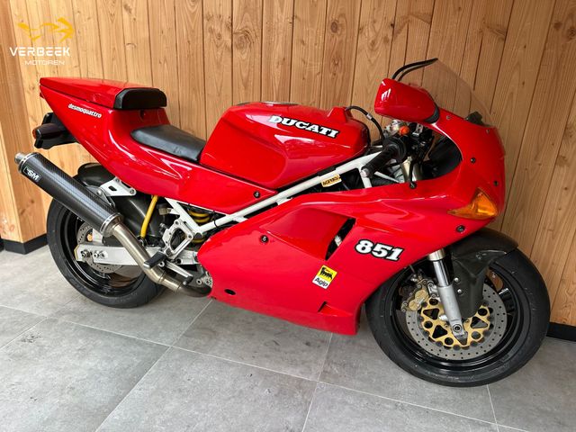 ducati - 851-strada