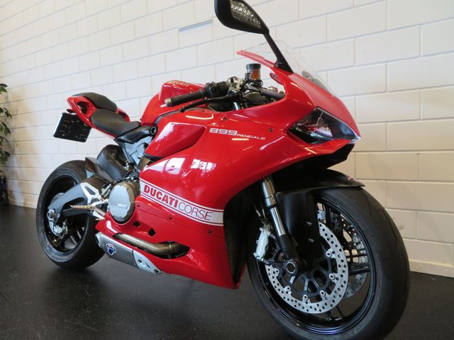 ducati - 899-panigale