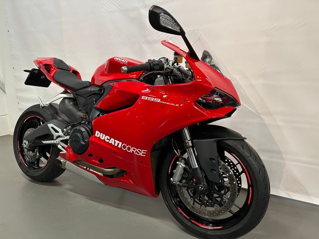 ducati - 899-panigale