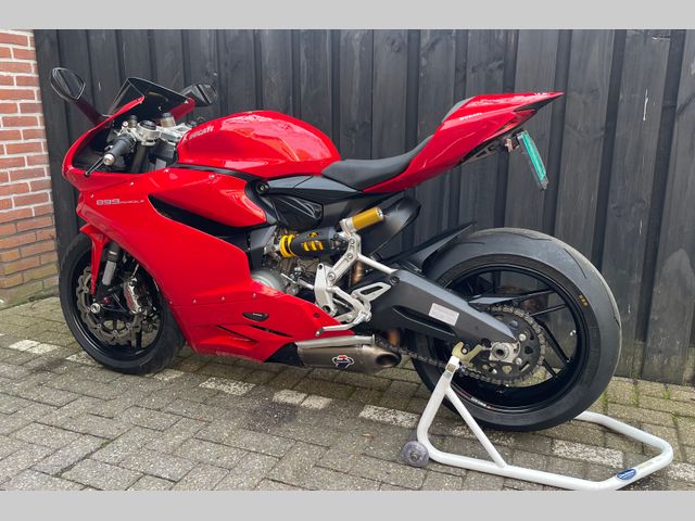 ducati - 899-panigale