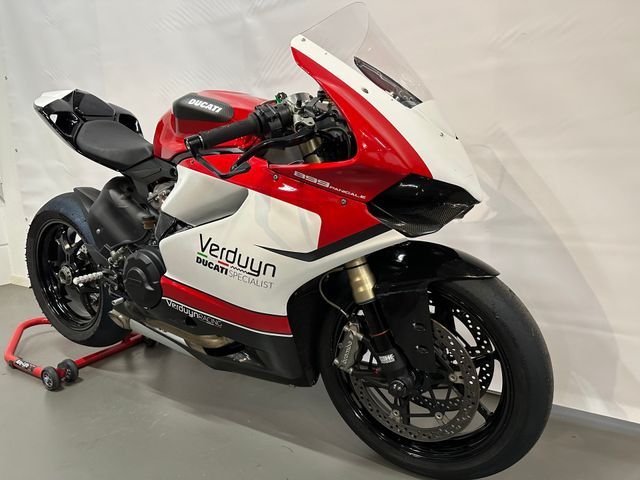 ducati - 899-panigale