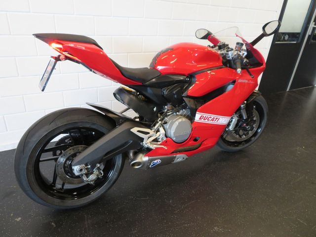 ducati - 899-panigale