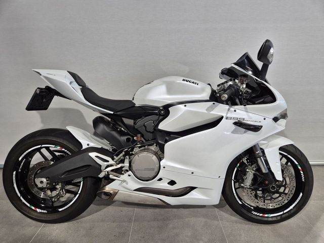 ducati - 899-panigale