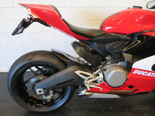 ducati - 899-panigale