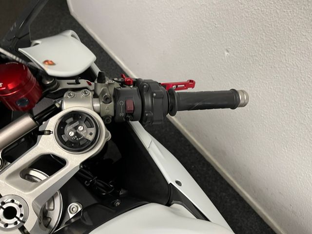 ducati - 899-panigale