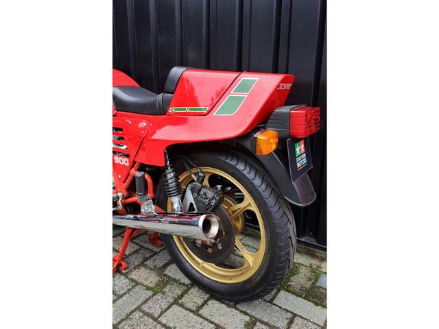 ducati - 900-mhr